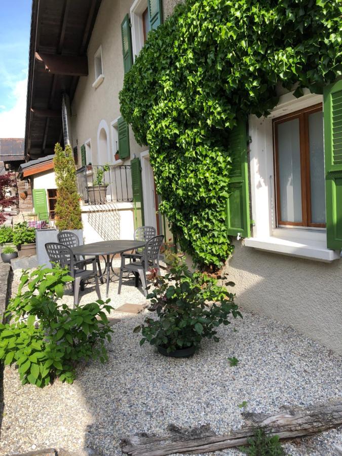 Cafe Cher-Mignon Et Chambres D'Hotes Chermignon-d'en Haut Exterior foto