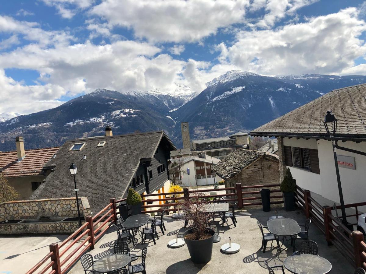 Cafe Cher-Mignon Et Chambres D'Hotes Chermignon-d'en Haut Exterior foto